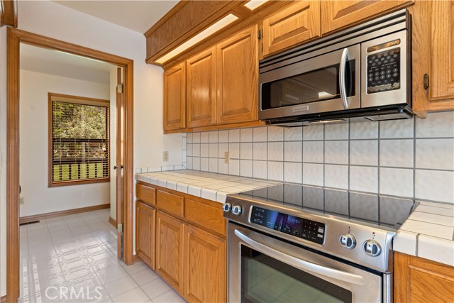 Detail Gallery Image 25 of 68 For 2795 Louis Ct, Lakeport,  CA 95453 - 3 Beds | 2/1 Baths