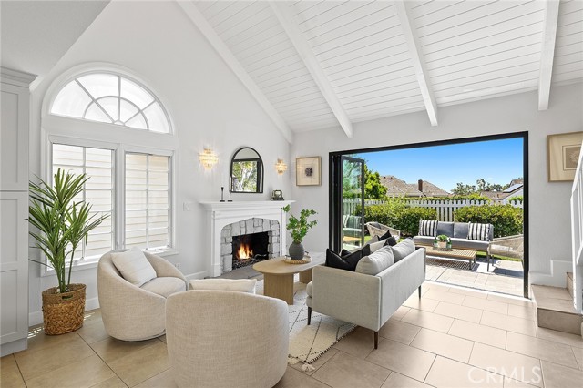 23966 Wanigan Way, Laguna Niguel CA: https://media.crmls.org/medias/b00e6ddd-16a7-41cc-95d5-aefeb38f3d9a.jpg