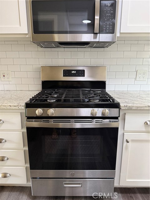 Detail Gallery Image 8 of 23 For 1111 Barney, Merced,  CA 95340 - 3 Beds | 1 Baths