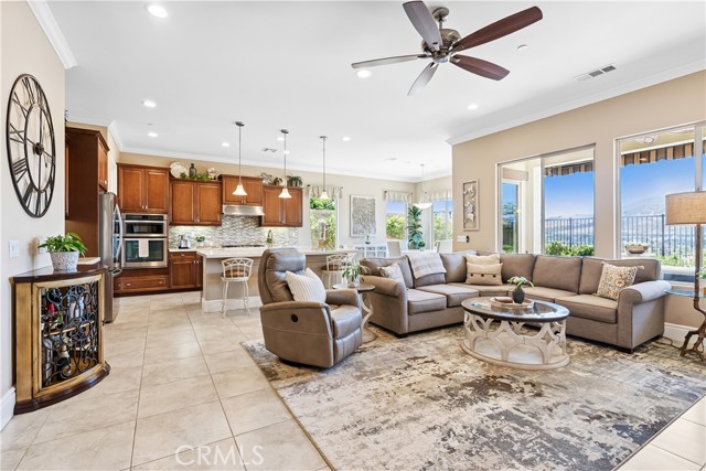 14 Garza, Rancho Mission Viejo CA: https://media.crmls.org/medias/b00fb282-0add-4b19-acd6-78eb8c1620a5.jpg