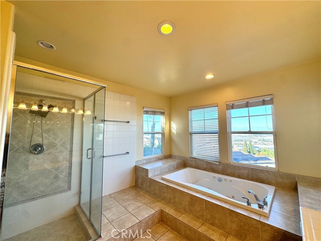 Detail Gallery Image 19 of 30 For 2541 Hillcrest St, Signal Hill,  CA 90755 - 4 Beds | 4 Baths