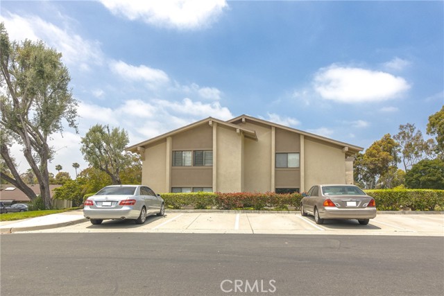 Detail Gallery Image 12 of 42 For 13526 La Jolla Cir #207-D,  La Mirada,  CA 90638 - 2 Beds | 2 Baths