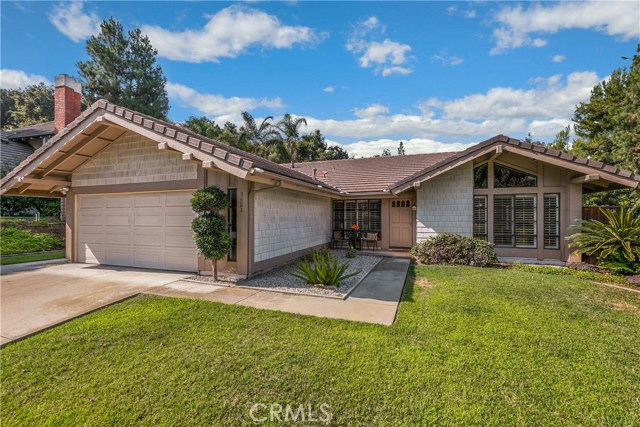 1421 Paseo Maravilla, San Dimas, CA 91773