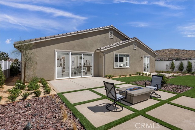 Detail Gallery Image 23 of 23 For 2321 Century Plant St, Palmdale,  CA 93551 - 5 Beds | 3 Baths