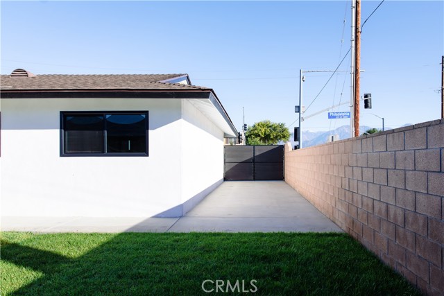 Detail Gallery Image 21 of 42 For 4887 Philadelphia St, Chino,  CA 91710 - 4 Beds | 2 Baths