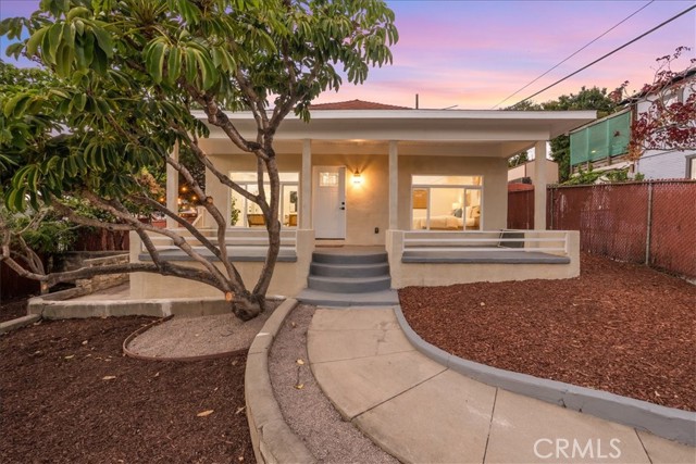 Detail Gallery Image 3 of 40 For 3470 Landis, San Diego,  CA 92104 - 2 Beds | 1 Baths