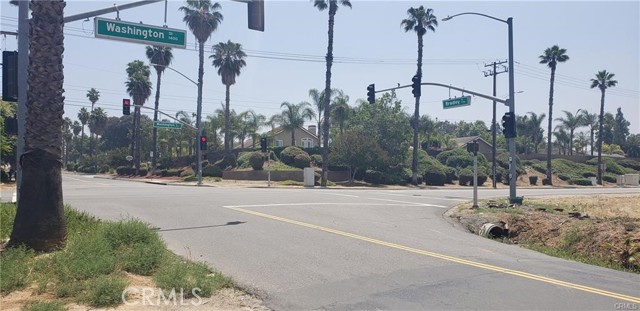 1246 Washington Street, Riverside, California 92506, ,Commercial Lease,For Rent,1246 Washington Street,CRAR24040255