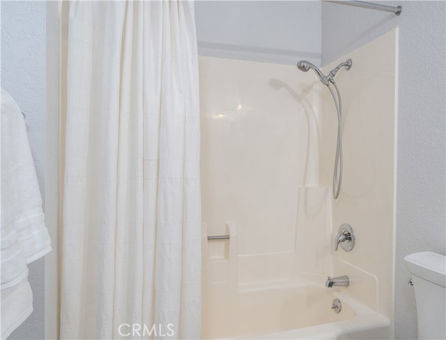 Detail Gallery Image 18 of 42 For 13052 Laramore Ln, Garden Grove,  CA 92843 - 4 Beds | 2 Baths