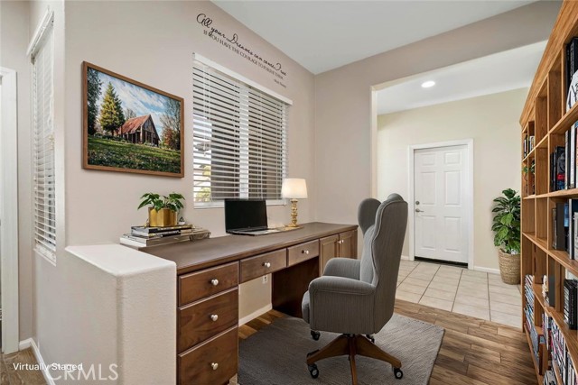 Detail Gallery Image 29 of 70 For 35917 Coyote Hill Ct, Murrieta,  CA 92563 - 4 Beds | 2 Baths