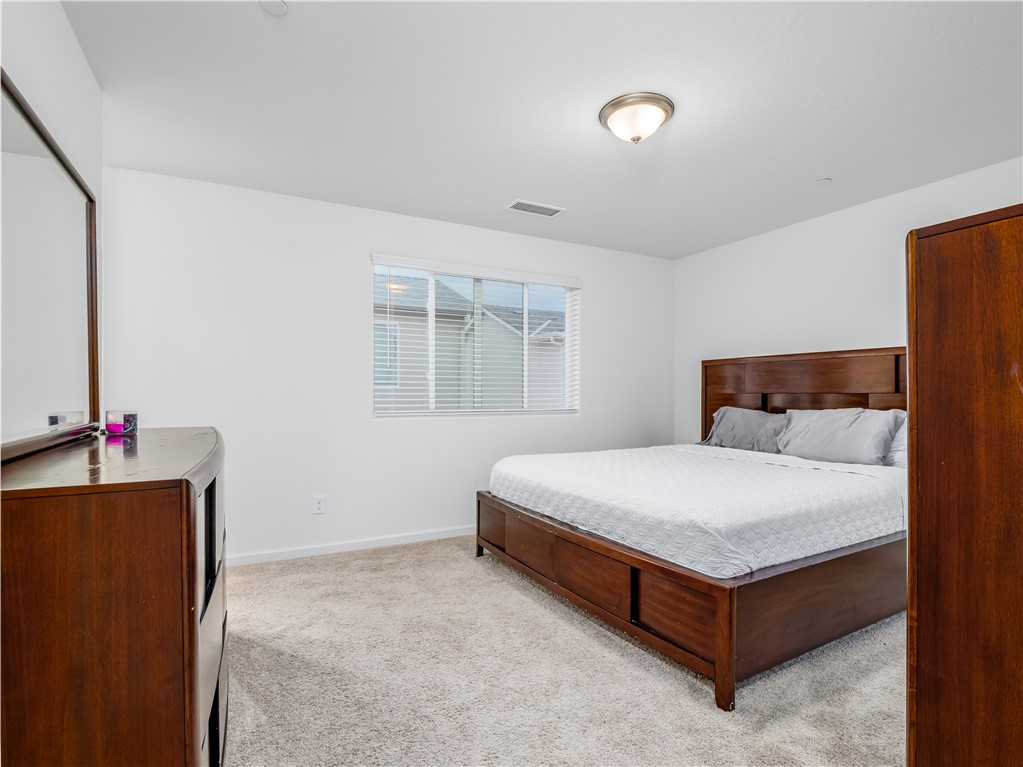 Detail Gallery Image 21 of 32 For 2276 N Columbus Dr, Fresno,  CA 93727 - 3 Beds | 2/1 Baths