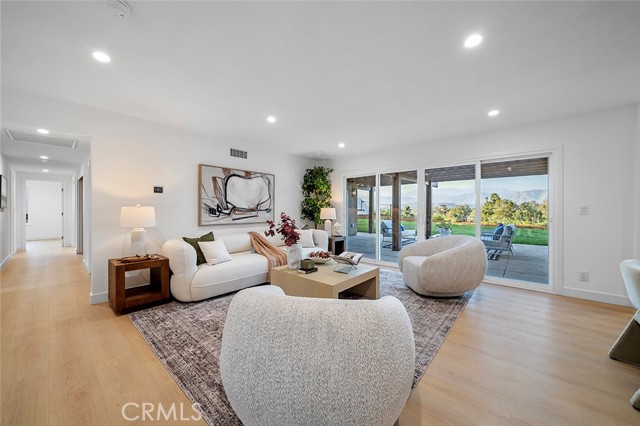 Detail Gallery Image 12 of 60 For 509 N Jalapa Dr, Covina,  CA 91724 - 4 Beds | 2/1 Baths