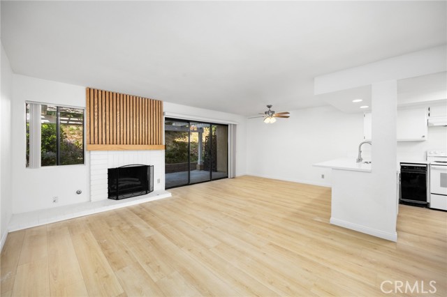 285 Calle Cuervo, San Clemente CA: https://media.crmls.org/medias/b0174ba9-9f41-4b28-bc7f-948253e03ada.jpg