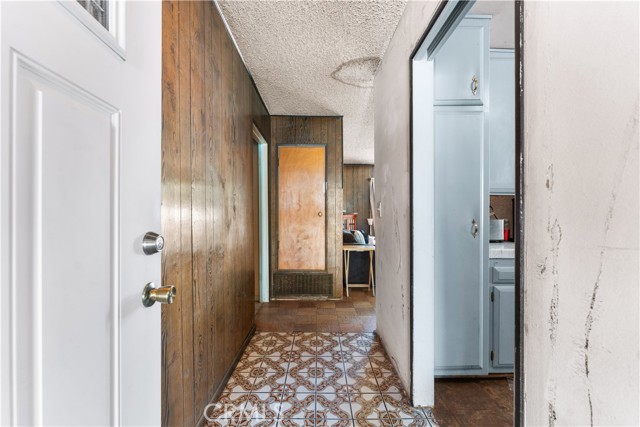 Detail Gallery Image 9 of 41 For 13525 Simshaw, Sylmar,  CA 91342 - 3 Beds | 2 Baths