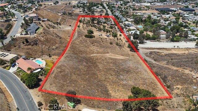 8600 58th Street, Jurupa Valley CA: https://media.crmls.org/medias/b018138b-cef0-4fad-a134-893a718994a0.jpg