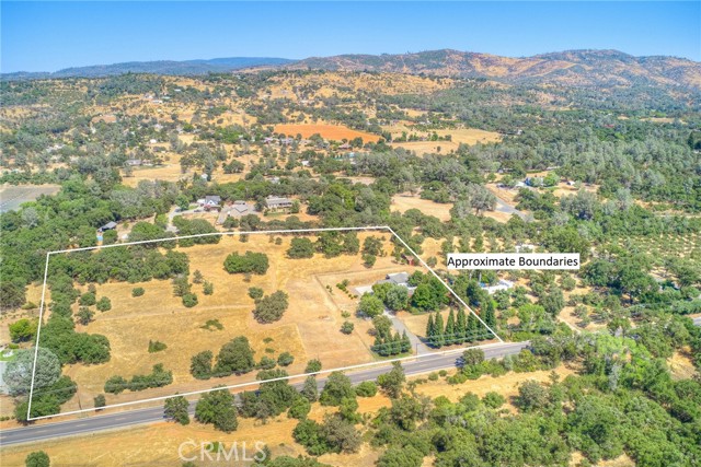 6060 Miners Ranch Road, Oroville CA: https://media.crmls.org/medias/b01876ad-a3b5-48a8-a853-5537b3b1903b.jpg
