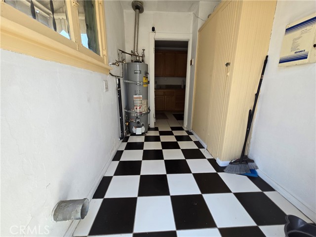 845 Preston Street, San Bernardino CA: https://media.crmls.org/medias/b018a1b5-bad1-4857-95cb-963d157c66e0.jpg