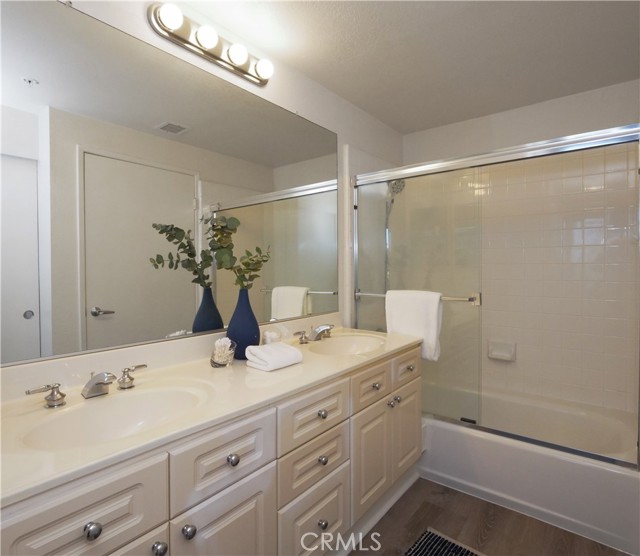 Detail Gallery Image 12 of 26 For 1281 Cabrillo Ave #303,  Torrance,  CA 90501 - 2 Beds | 2 Baths