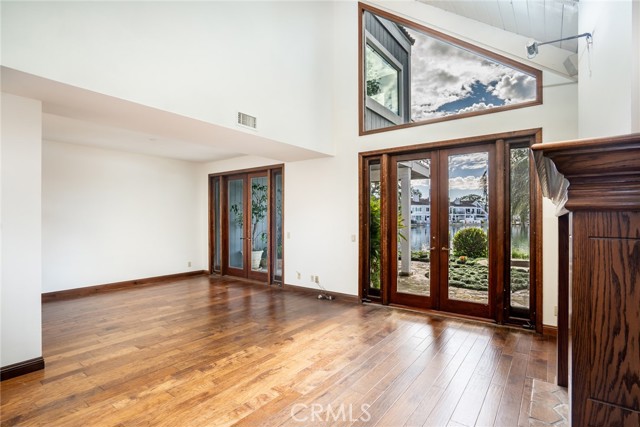 Detail Gallery Image 10 of 32 For 3572 Bravata, Huntington Beach,  CA 92649 - 3 Beds | 3 Baths