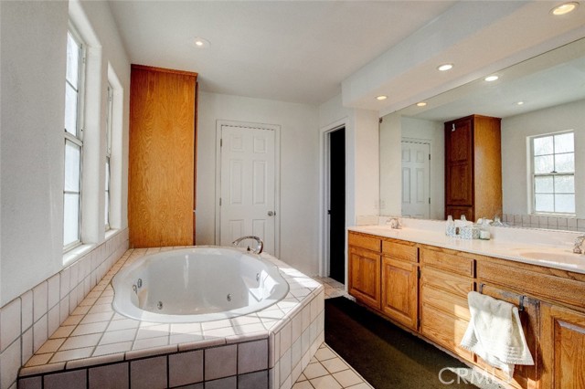 Detail Gallery Image 16 of 38 For 35621 Epple St, Murrieta,  CA 92563 - 4 Beds | 3/1 Baths