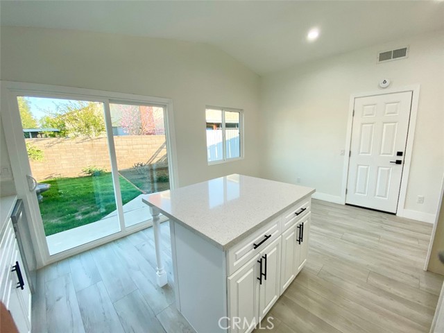 Detail Gallery Image 27 of 75 For 4095 Penrod Dr, Riverside,  CA 92505 - 3 Beds | 2 Baths