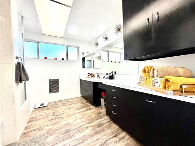 Detail Gallery Image 21 of 30 For 11759 S Circle, Whittier,  CA 90601 - 3 Beds | 2/1 Baths