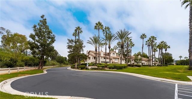 Front Image Thumbnail for CROC25268304