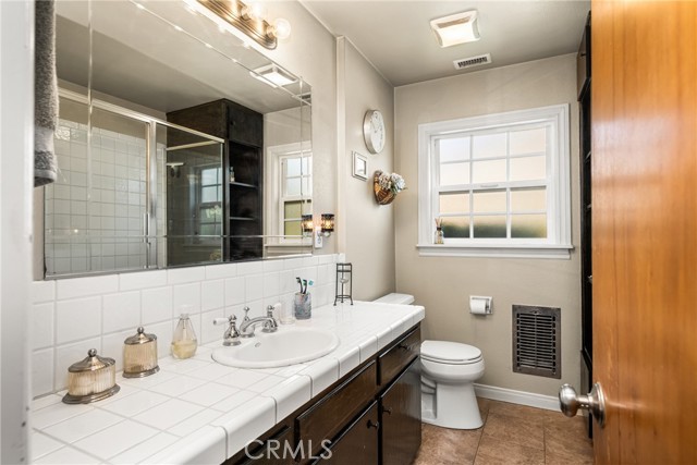 Detail Gallery Image 29 of 46 For 316 N Shattuck Pl, Orange,  CA 92866 - 3 Beds | 2 Baths