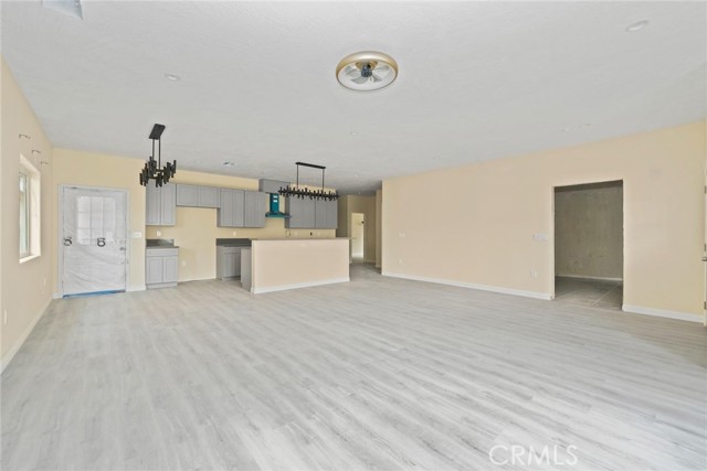 Detail Gallery Image 24 of 35 For 15688 Kingswood, Victorville,  CA 92392 - 4 Beds | 3 Baths