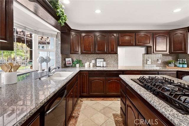 Detail Gallery Image 19 of 60 For 4115 Laurelgrove Ave, Studio City,  CA 91604 - 5 Beds | 3/1 Baths