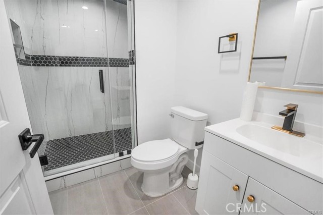 9739 Hillhaven Avenue, Tujunga CA: https://media.crmls.org/medias/b01d1381-6fe8-42f0-ba81-a41fd1c4f3d7.jpg