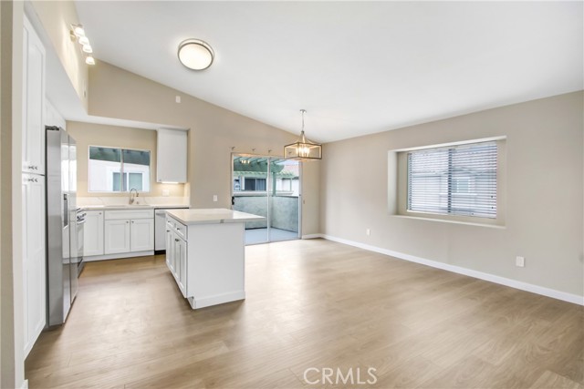 8353 Sunset Trail Place, Rancho Cucamonga CA: https://media.crmls.org/medias/b01d67e4-20c1-4393-aec1-28e131881ed9.jpg