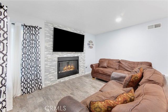 Detail Gallery Image 30 of 33 For 38151 Lido Dr, Palmdale,  CA 93552 - 3 Beds | 2/1 Baths