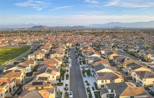 Detail Gallery Image 34 of 51 For 3975 E Fincastle St, Ontario,  CA 91761 - 4 Beds | 3 Baths