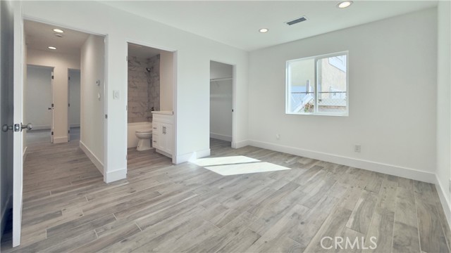 1346 Fraser Avenue, East Los Angeles CA: https://media.crmls.org/medias/b01e28f5-3a76-4011-9714-c085092a57d5.jpg