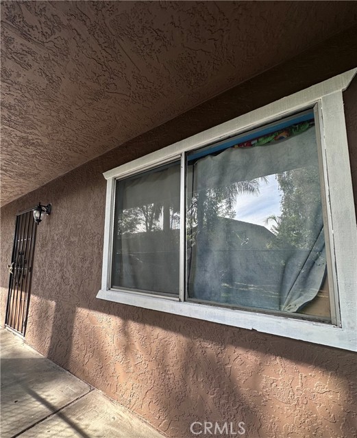 503 W California Avenue, Vista CA: https://media.crmls.org/medias/b01f15fe-4f85-451d-abb8-b75111c4a00a.jpg