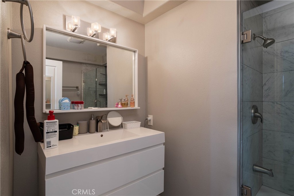 MLS #NP26158342 image #36