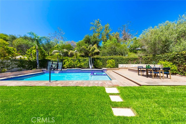 Detail Gallery Image 52 of 70 For 21 via Andaremos, San Clemente,  CA 92673 - 6 Beds | 4/1 Baths