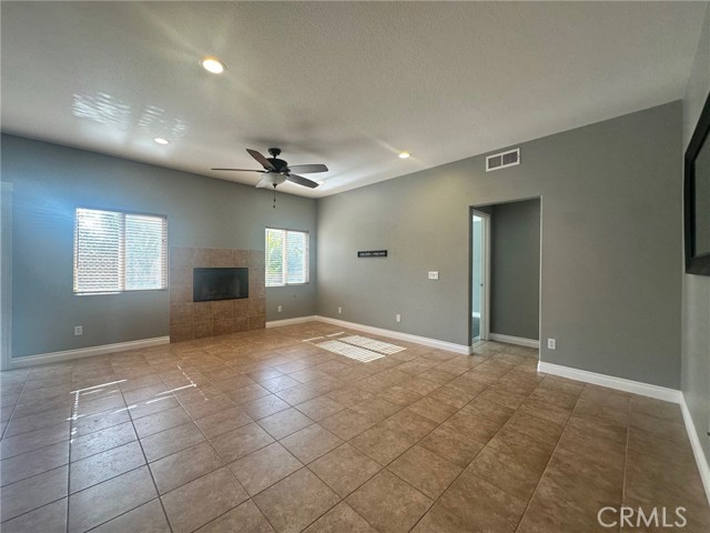 Detail Gallery Image 8 of 34 For 28361 Adrienne, Murrieta,  CA 92563 - 4 Beds | 3 Baths