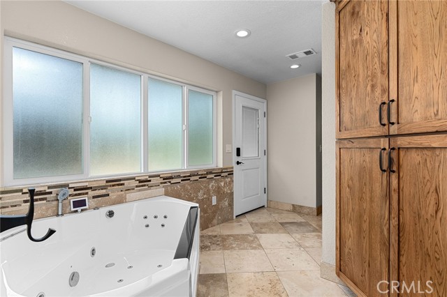 Detail Gallery Image 31 of 72 For 201 Valley View Dr, Oroville,  CA 95966 - 3 Beds | 3 Baths