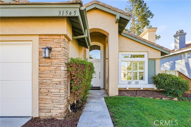 Image 5 of 67 For 31545 Via Cordoba