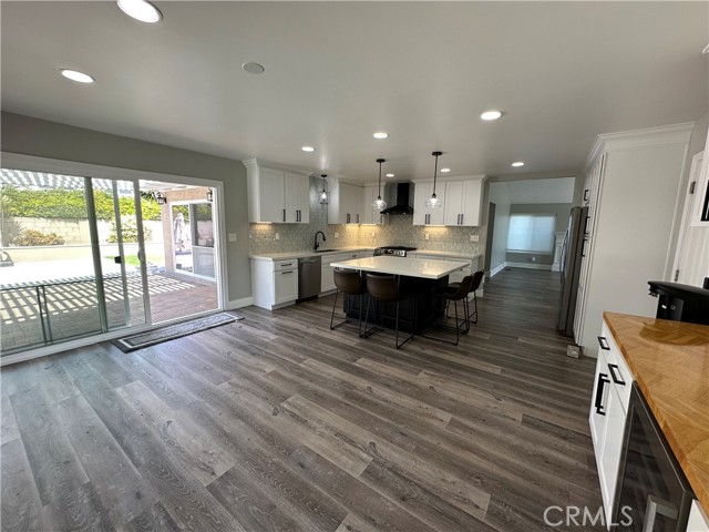 Detail Gallery Image 5 of 14 For 936 Jasmine, Costa Mesa,  CA 92626 - 3 Beds | 2 Baths