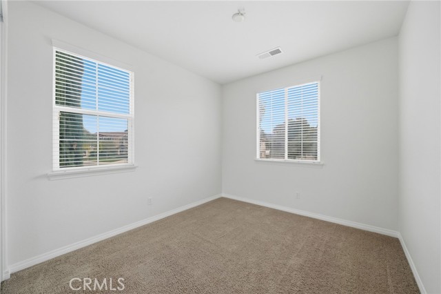 Image 21 of 37 For 32648 Ritter Court