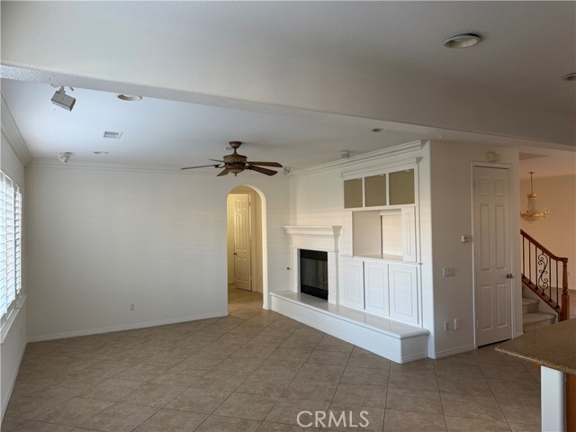 Detail Gallery Image 7 of 22 For 317 Commons Park Dr, Camarillo,  CA 93012 - 5 Beds | 3 Baths