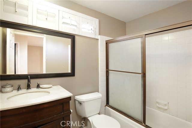 Detail Gallery Image 17 of 20 For 19421 Hallmark Ln, Cerritos,  CA 90703 - 4 Beds | 3 Baths