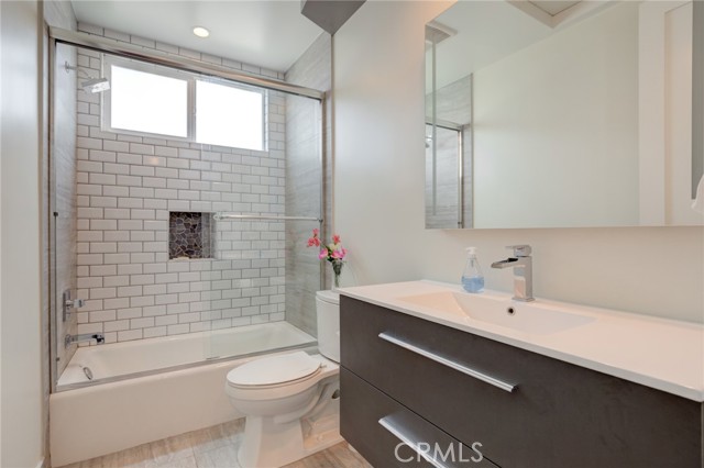 2520 Nelson Avenue, Redondo Beach, California 90278, 4 Bedrooms Bedrooms, ,3 BathroomsBathrooms,Residential,Sold,Nelson,PV21155781