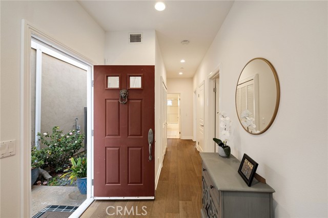 1743 Havemeyer Lane, Redondo Beach CA: https://media.crmls.org/medias/b028ce6c-566b-4bed-b0f7-955912b28fb1.jpg