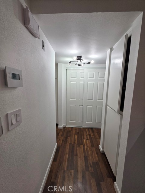 Detail Gallery Image 9 of 24 For 7800 Topanga Canyon #303,  Canoga Park,  CA 91304 - 2 Beds | 2 Baths