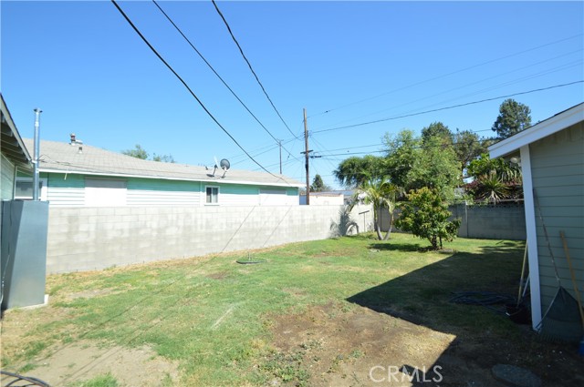 9422 Bartolo Avenue, Pico Rivera CA: https://media.crmls.org/medias/b0294175-5340-4a68-813a-2b9d60946eb7.jpg