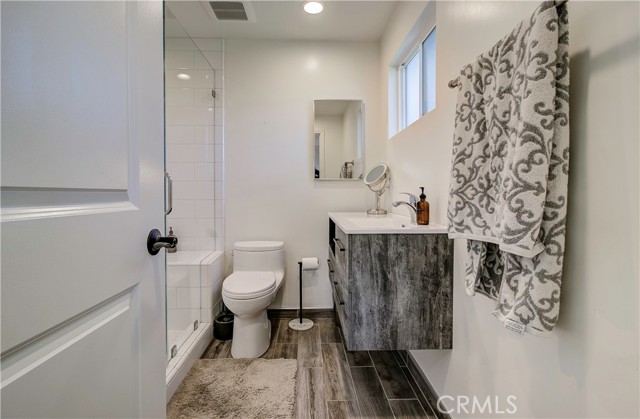 Detail Gallery Image 21 of 31 For 1582 Ponderosa St, Costa Mesa,  CA 92626 - 3 Beds | 2 Baths