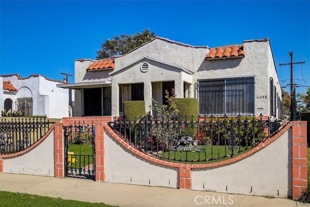 Image 3 for 6046 3Rd Ave, Los Angeles, CA 90043